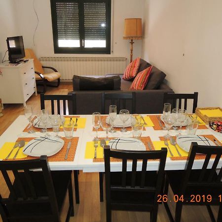 贝萨卢Apartament Jasmine公寓 外观 照片
